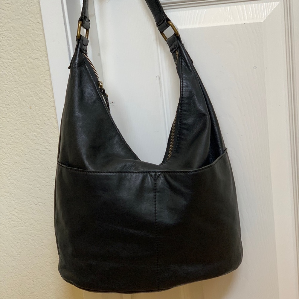 American Leather Co black Carrie Hobo